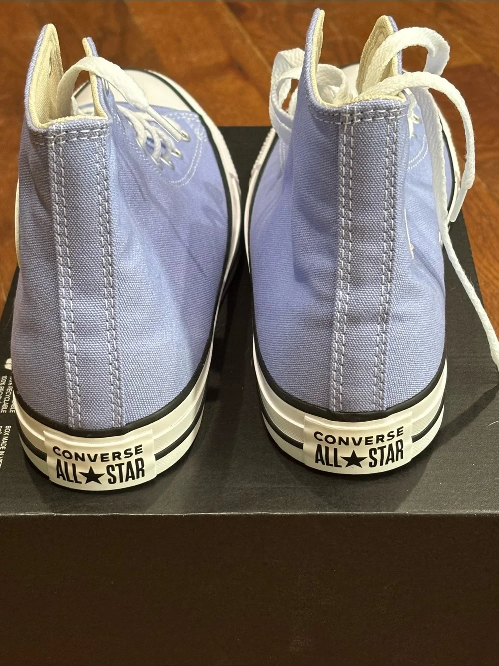 Converse brand new